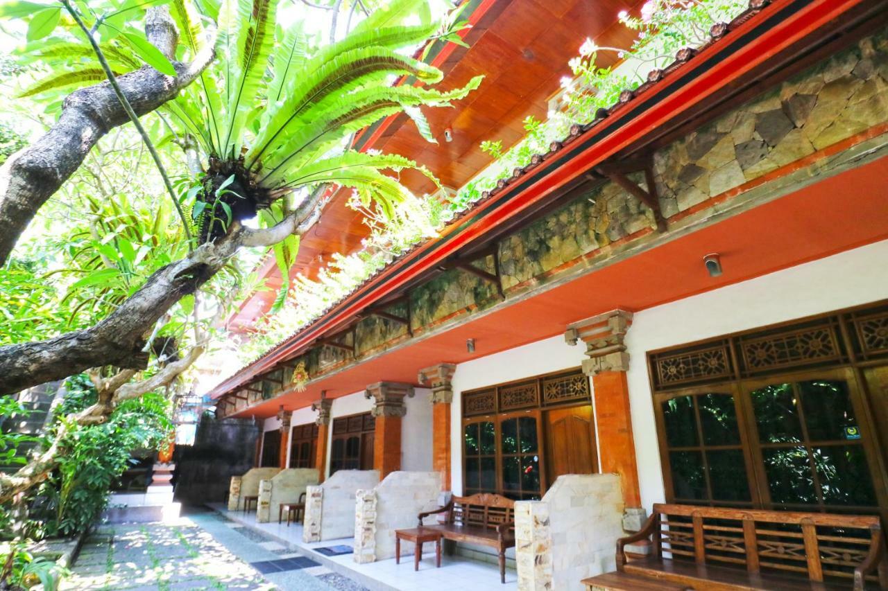 Inada Losmen Seminyak (Bali)